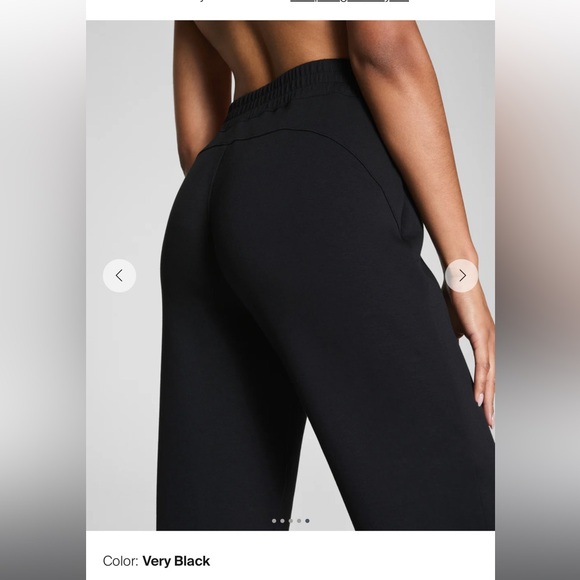 SPANX Very Black Slim Straight Pant AirEssentials - Picture 3 of 6